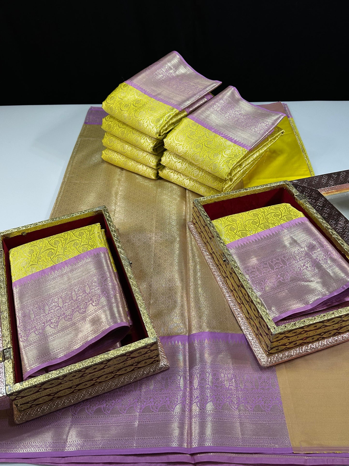 Premium semi-kanchi soft brocade jaal weaving saree