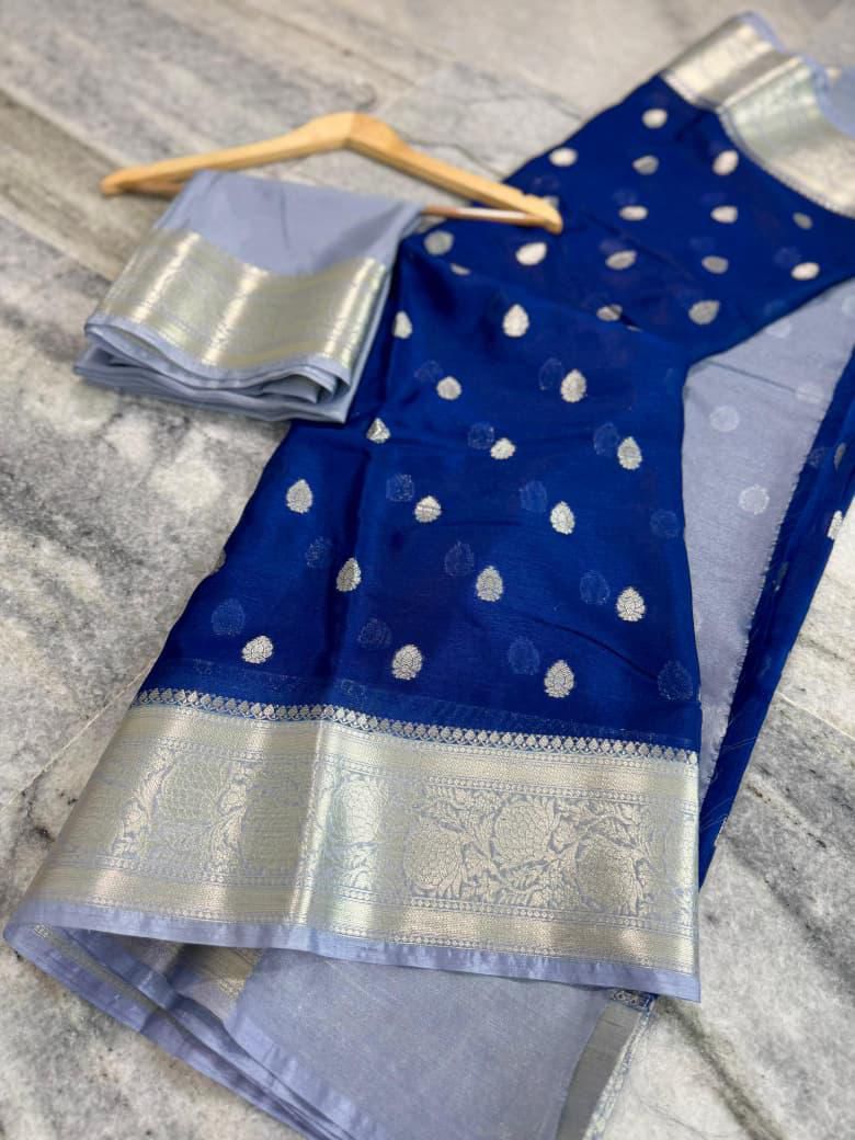 Bnarasi warm silk fabric Fancy trending contrast border Sarees