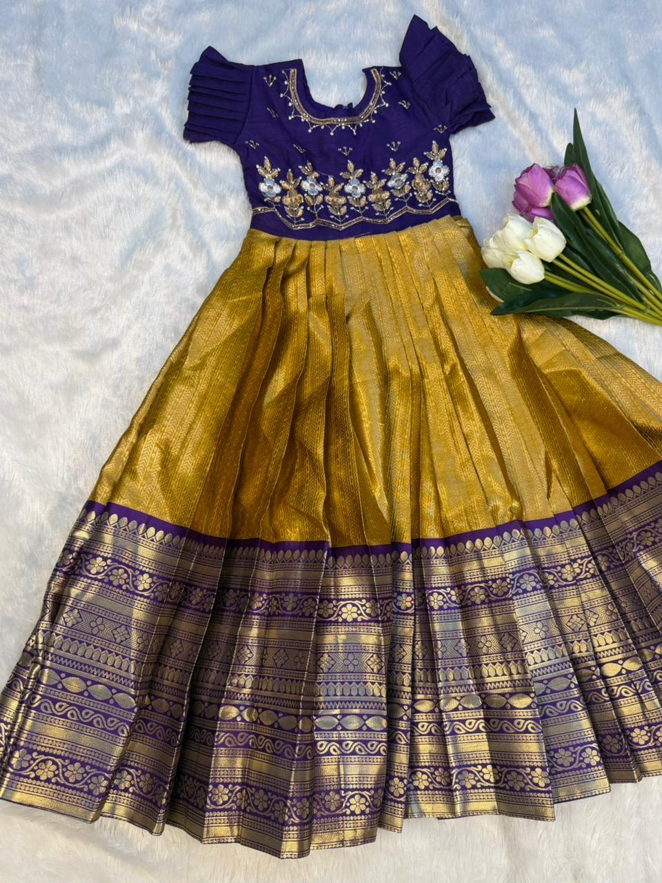 Sweatha Gown