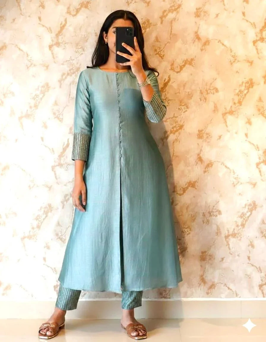 Blooming Vichitra Silk Kurta Set