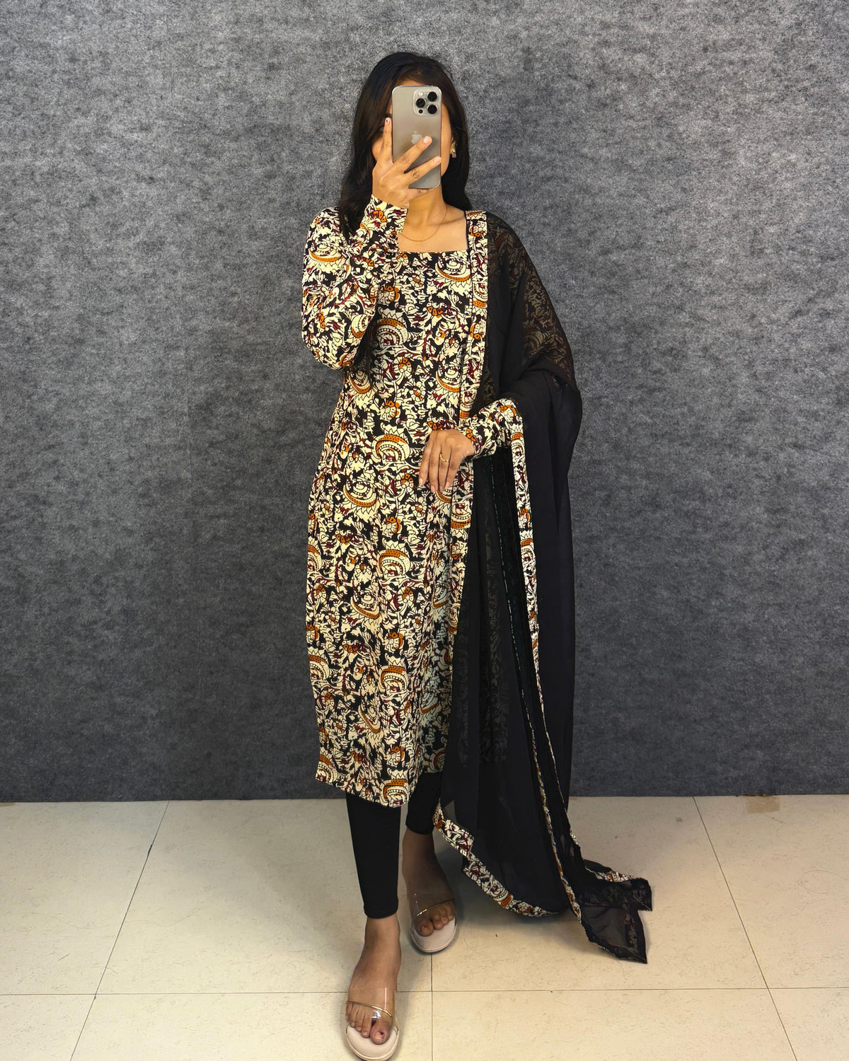 Kalamkari Top with Dupatta