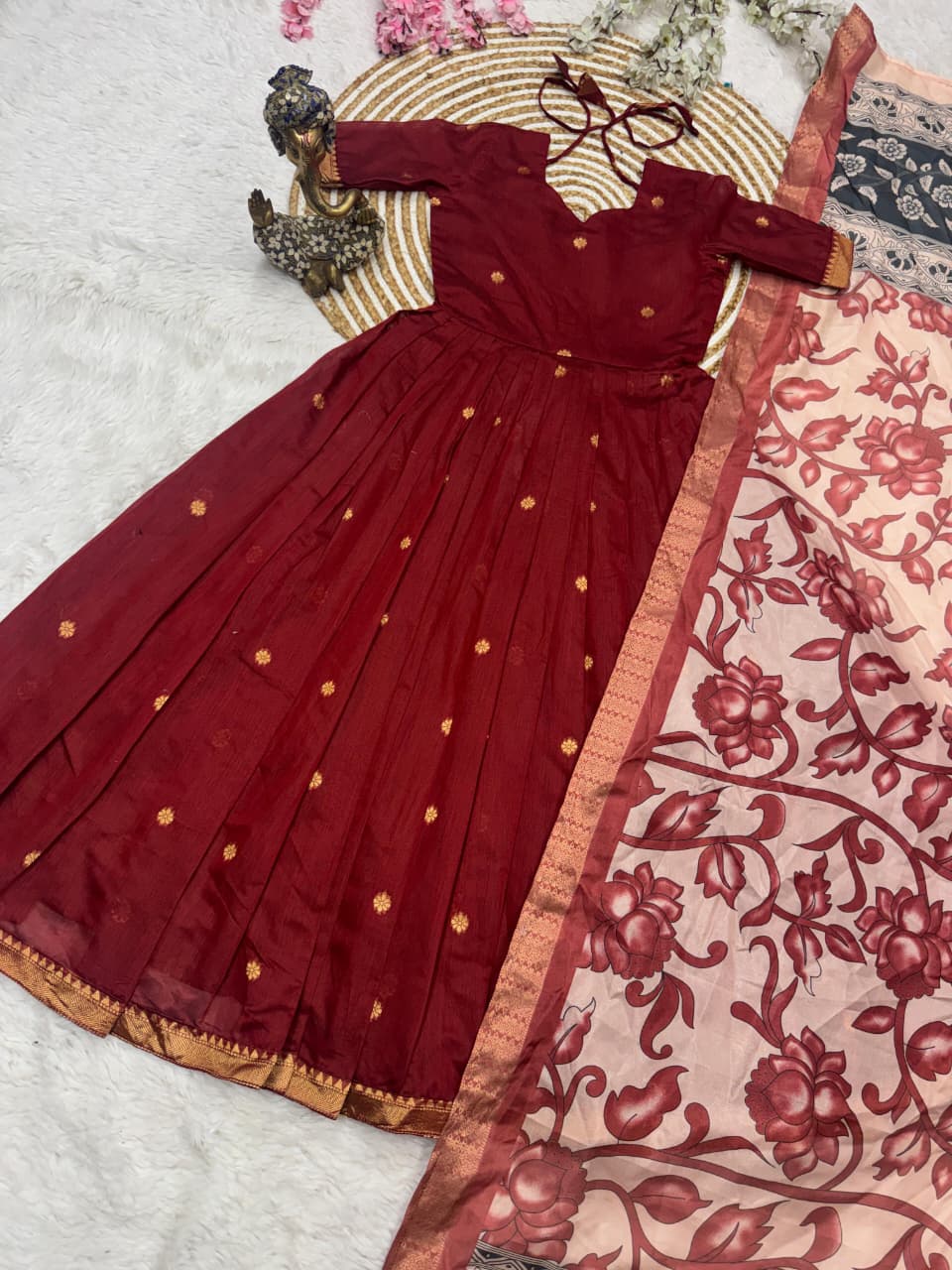 Gayatri Anarkali