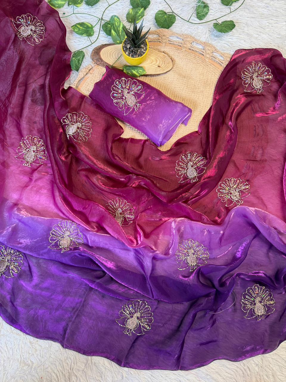 Dual Shade Sarees