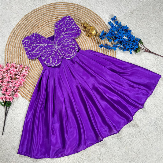 Kids' gown with beautiful butterfly embroidery Purple Colour