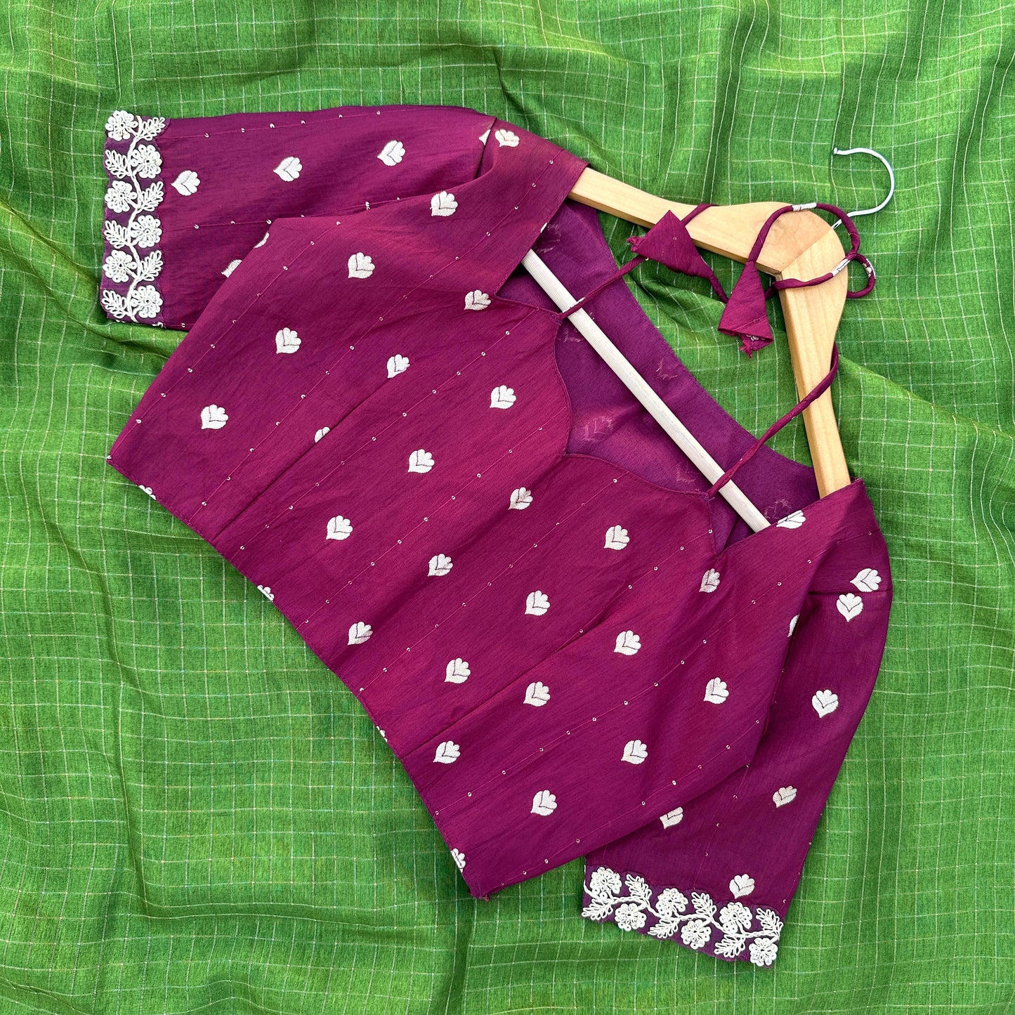 HEAVY DOLA SELF CHEX WEAVING SAREE WITH STICHED BLOUSE