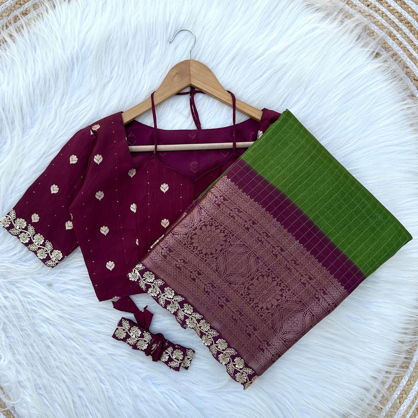 HEAVY DOLA SELF CHEX WEAVING SAREE WITH STICHED BLOUSE