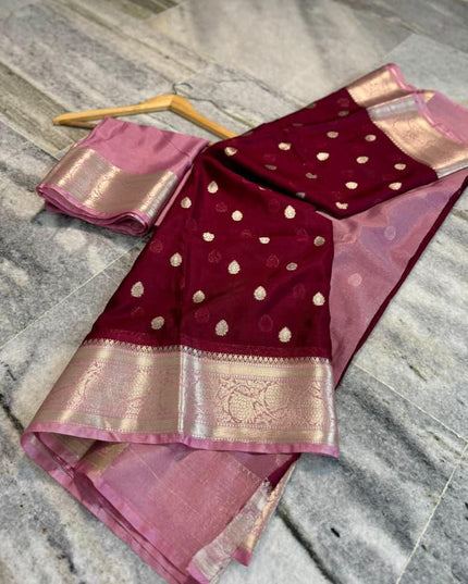 Bnarasi warm silk fabric  Fancy trending contrast border Sarees