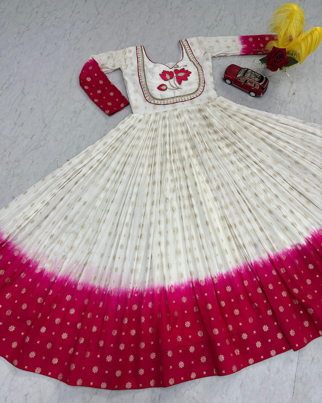 pure jecard Silk white Gown