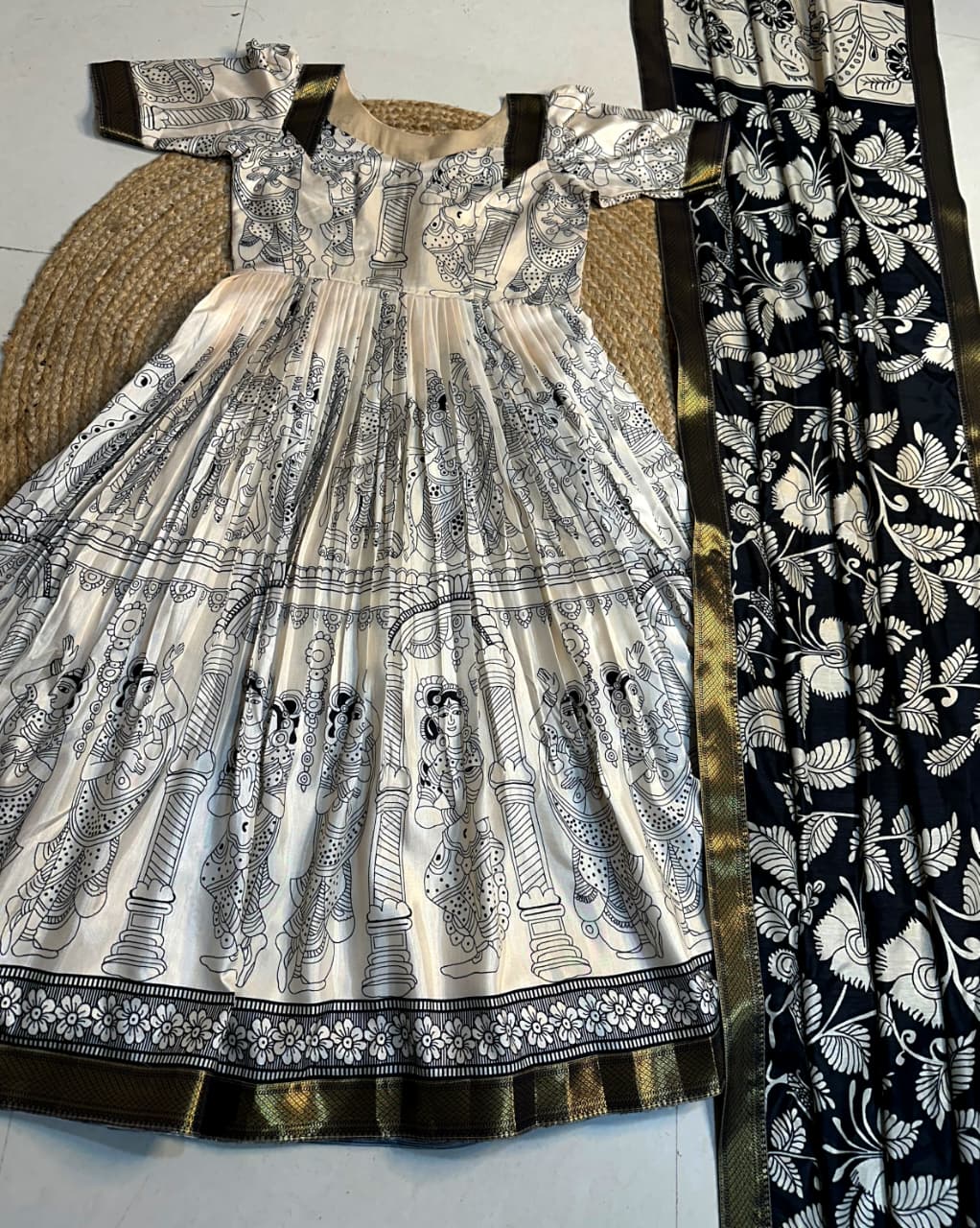 kalamkari anarkali dress designs Kalamkari Hand Block Pure Cotton Gota Work Anarkali Suit Set S