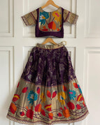 deep purple (wine purple) and antique gold / 0-3 Months