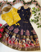 deep navy blue with bright mustard yellow / 1 Year