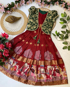 deep maroon with bottle green / 1 Year