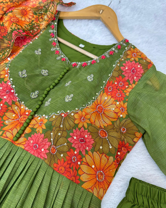 Fox Gerorrget Gown With Dupatta