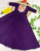 Royal Purple / M