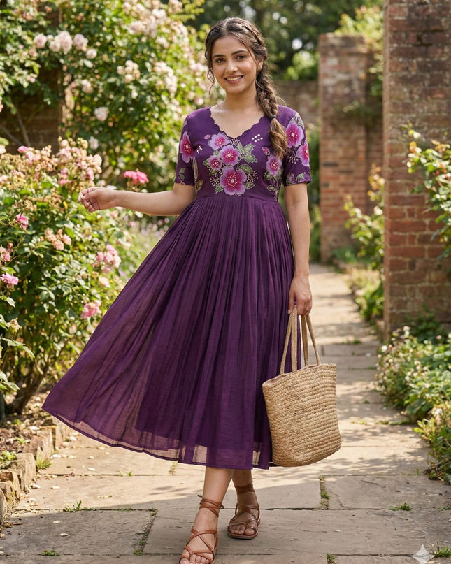 Mul Mul Cotton Gown