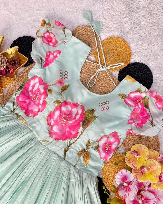 Mul Mul Cotton Gown
