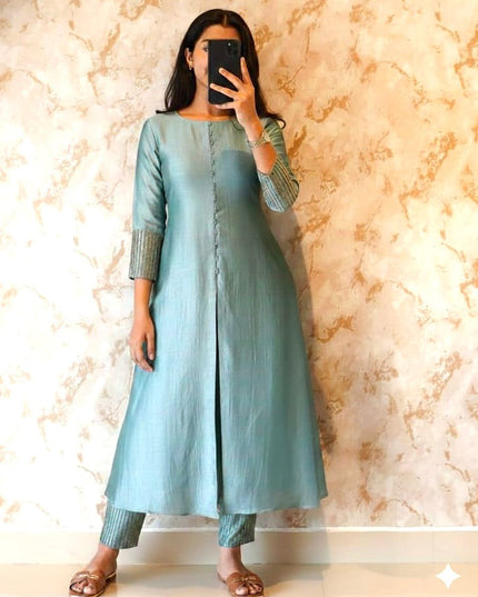 Blooming Vichitra Silk Kurta Set