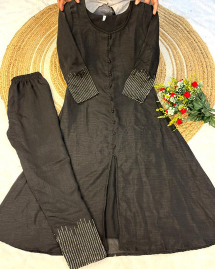 Blooming Vichitra Silk Kurta Set