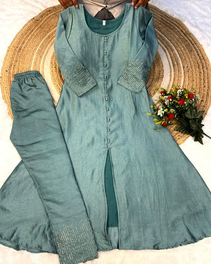 Blooming Vichitra Silk Kurta Set