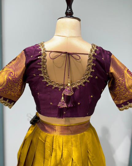 Maharani Contrast Lehenga