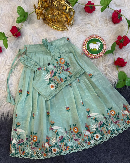 Elegant gold crush fabric skirt set For Kids