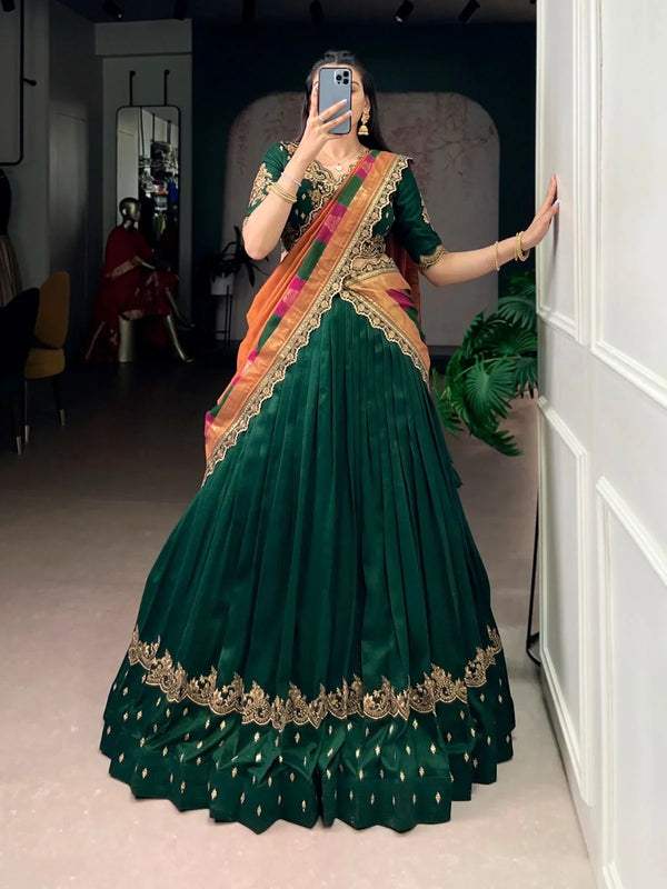 Swarna Vichitra Lehenga Set