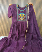 Dark Plum / M