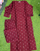 Maroon / M