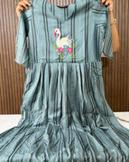 Dusty Teal / M