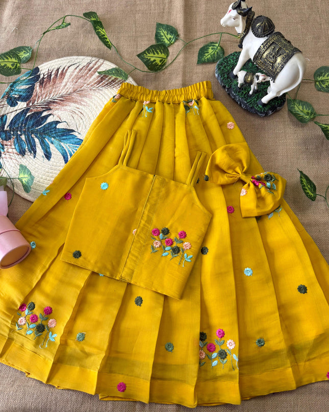 HALDI OUTFIT