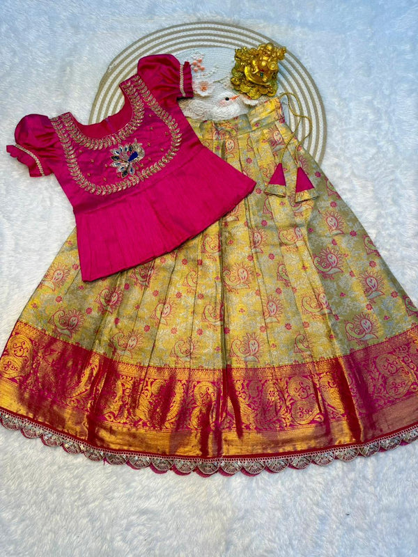 Goldy Kids Lehenga
