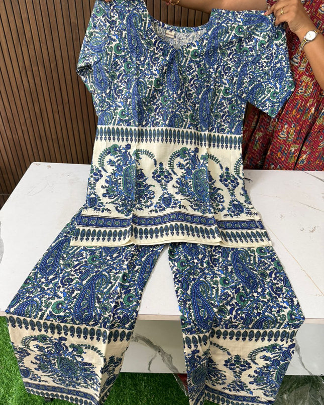 Ajarakh cordsets
