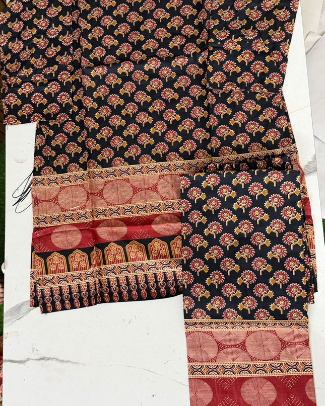 Ajarakh cordset