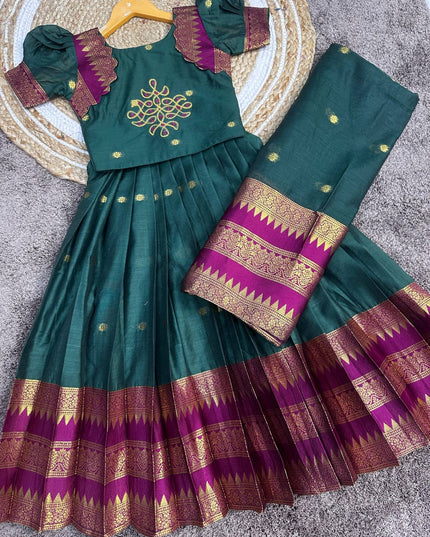 ROYAL PATTU LEHENGA