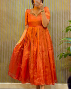 Rust Orange / M