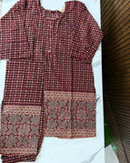 maroon base / XL