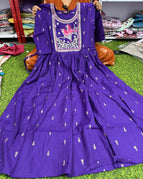 Vibrant purple / M
