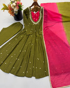 Mehendi Green / M