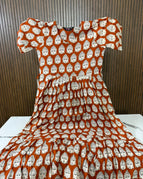 rust-orange / M