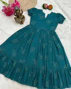 teal blue / s