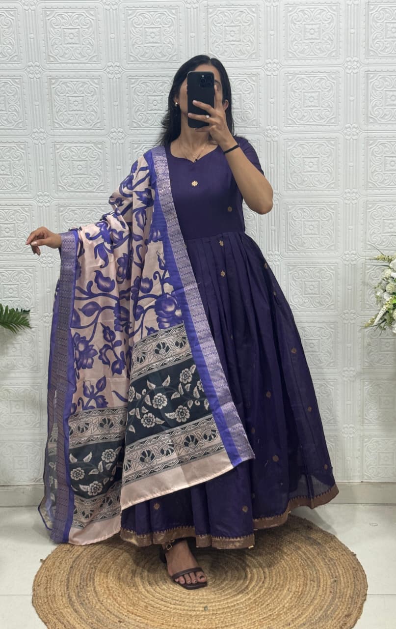 Gayatri Anarkali