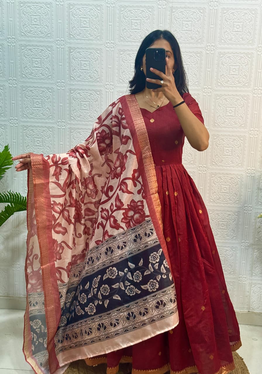 Gayatri Anarkali