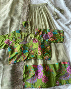 Khaki & Parrot Green