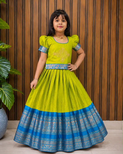 kolam lehenga