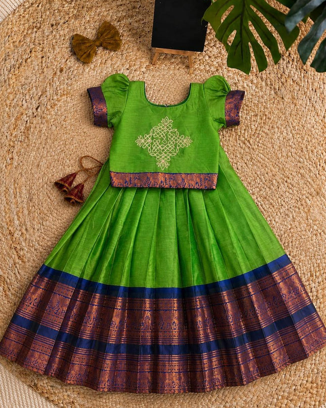 kolam lehenga