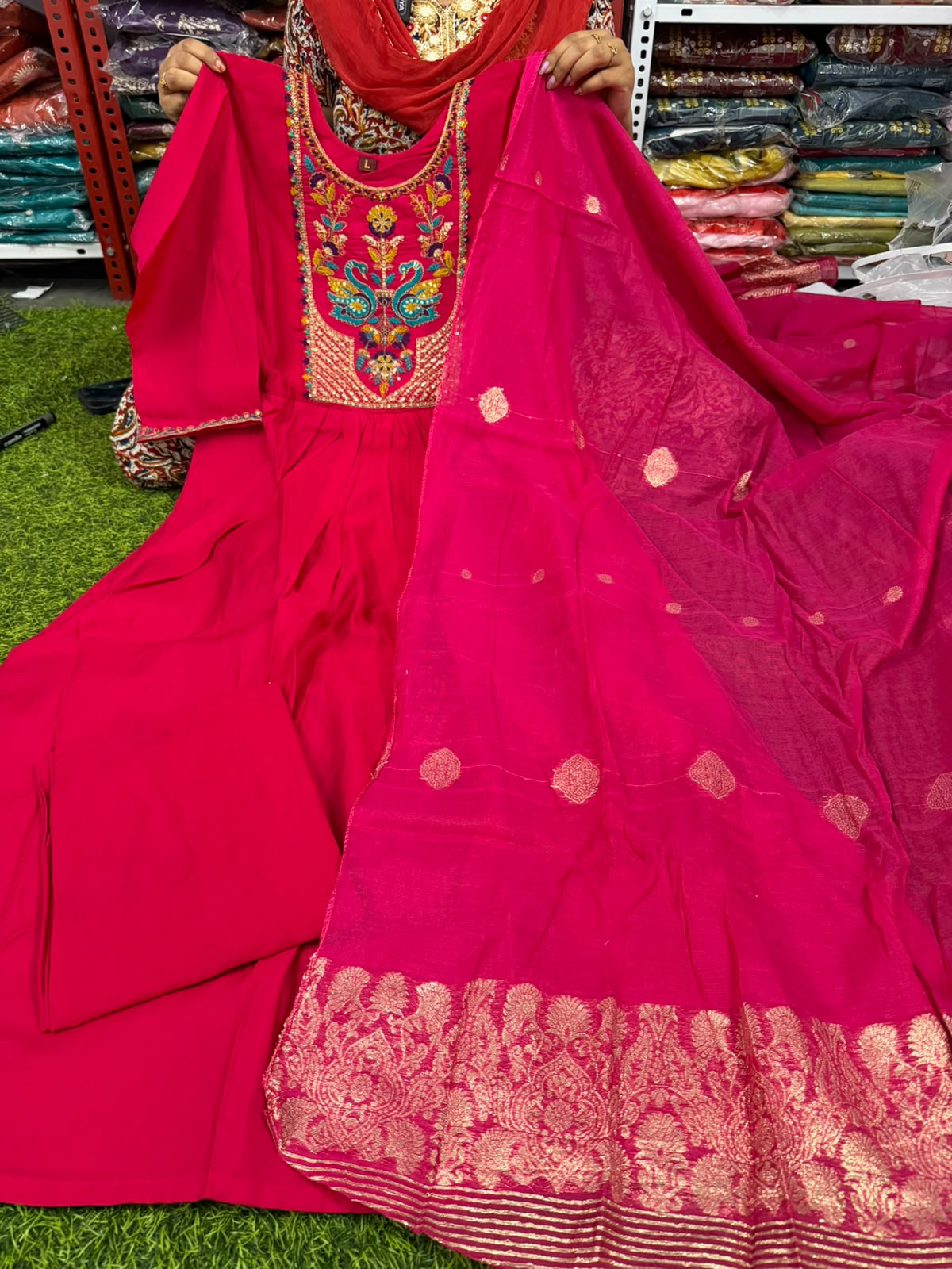 Offer 3 Piece Sets