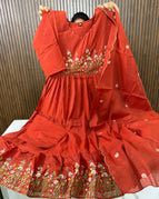 Rust Red / M