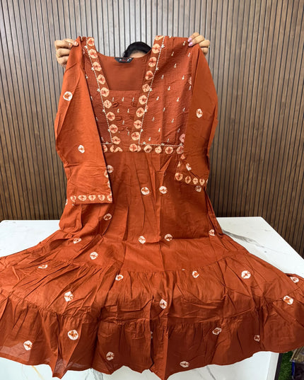 BANDHANI MUL COTTON TIERED ANARKALI