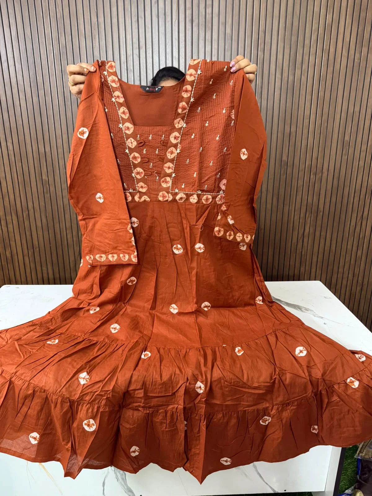 BANDHANI MUL COTTON TIERED ANARKALI