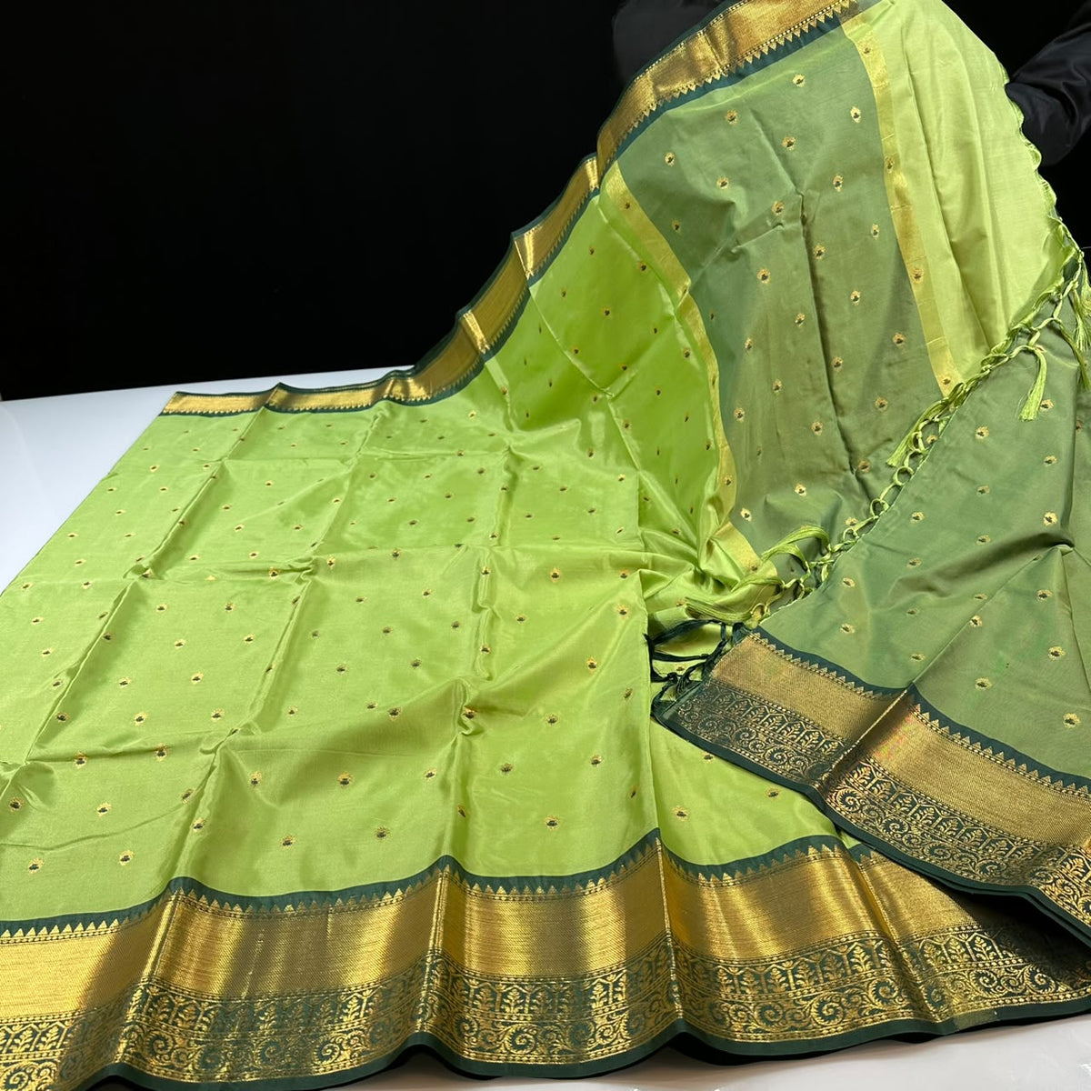 banrasi semi silk sarees